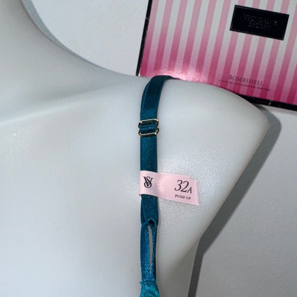 🔥Victoria's Secret Teal Satin Bra bombshell pushup sz 32A NWT - Picture 4 of 8